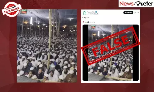 Fact Check: Muslim men offer prayers in massive gathering in Assam? No, video is from Bangladesh