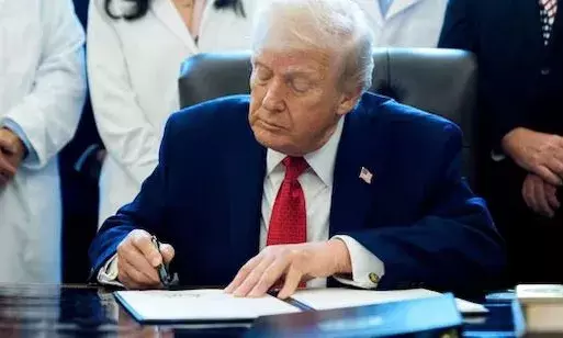 Trump suspends Green Card lottery system after mass shooting at Brown University, MIT