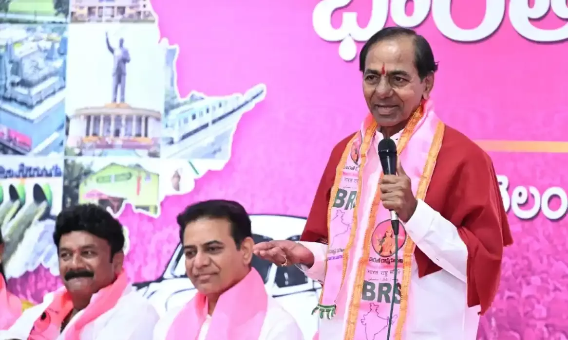 KCR slams Congress, TDP over Palamuru neglect; Announces statewide agitation