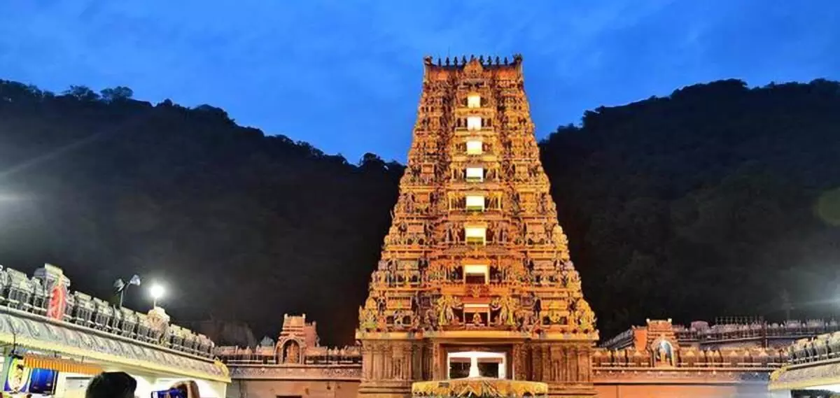 Power cut at Vijayawada’s Kanaka Durga Temple over Rs 3.08 crore pending dues; essential services hit Power cut at Vijayawada’s Kanaka Durga Temple over Rs 3.08 crore pending dues; essential services hit