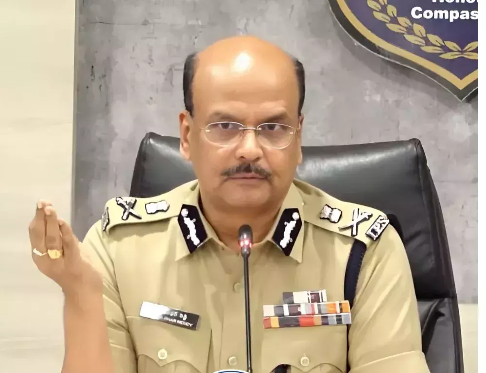 Crime rate in Telangana drops 2.33% in 2025; recoveries in cybercrime cases up 23%: DGP Shivadhar Reddy
