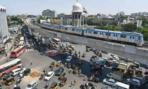 New Year traffic curbs: No vehicles allowed on Tank Bund and Necklace Road from 11 pm to 2 am