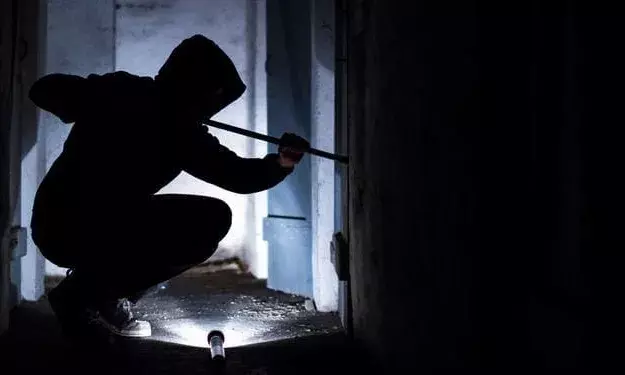 Stay alert: Cyberabad Police issue advisory, caution people against thefts, burglaries during Sankranti