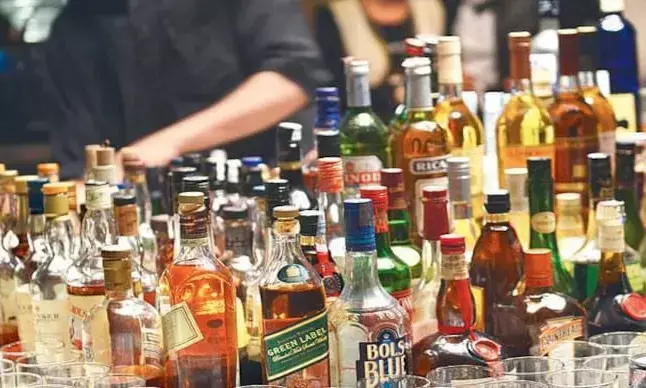 Relief for bar owners as Andhra scraps extra excise tax, brings uniform pricing on liquor