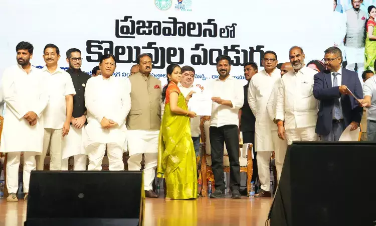Hyderabad: CM Revanth hands over job letters to 1,370 Group–III candidates