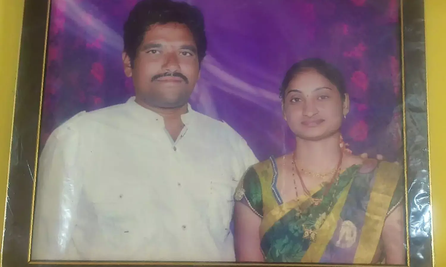 Guntur horror: Woman, her paramour smother husband to death; watched porn beside his body