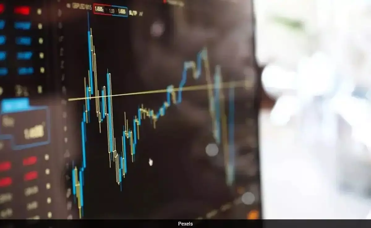 Hyderabad: Software engineer duped of Rs 2.14 crore in fake stock trading scam Hyderabad: Software engineer duped of Rs 2.14 crore in fake stock trading scam