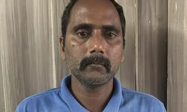 A home guard in AP illegally owns Rs 10 crore: ACB traps him