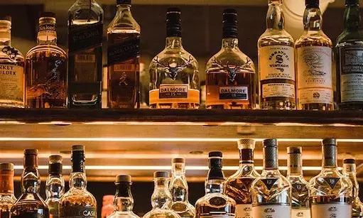 Andhra Excise dept reissues notification for 301 bar licences; applications open till Feb 4