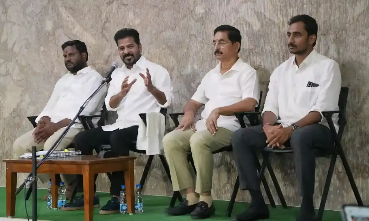 Municipal polls: CM Revanth targets Centre’s ‘fiscal discrimination’ and ‘10 years of BRS loot’