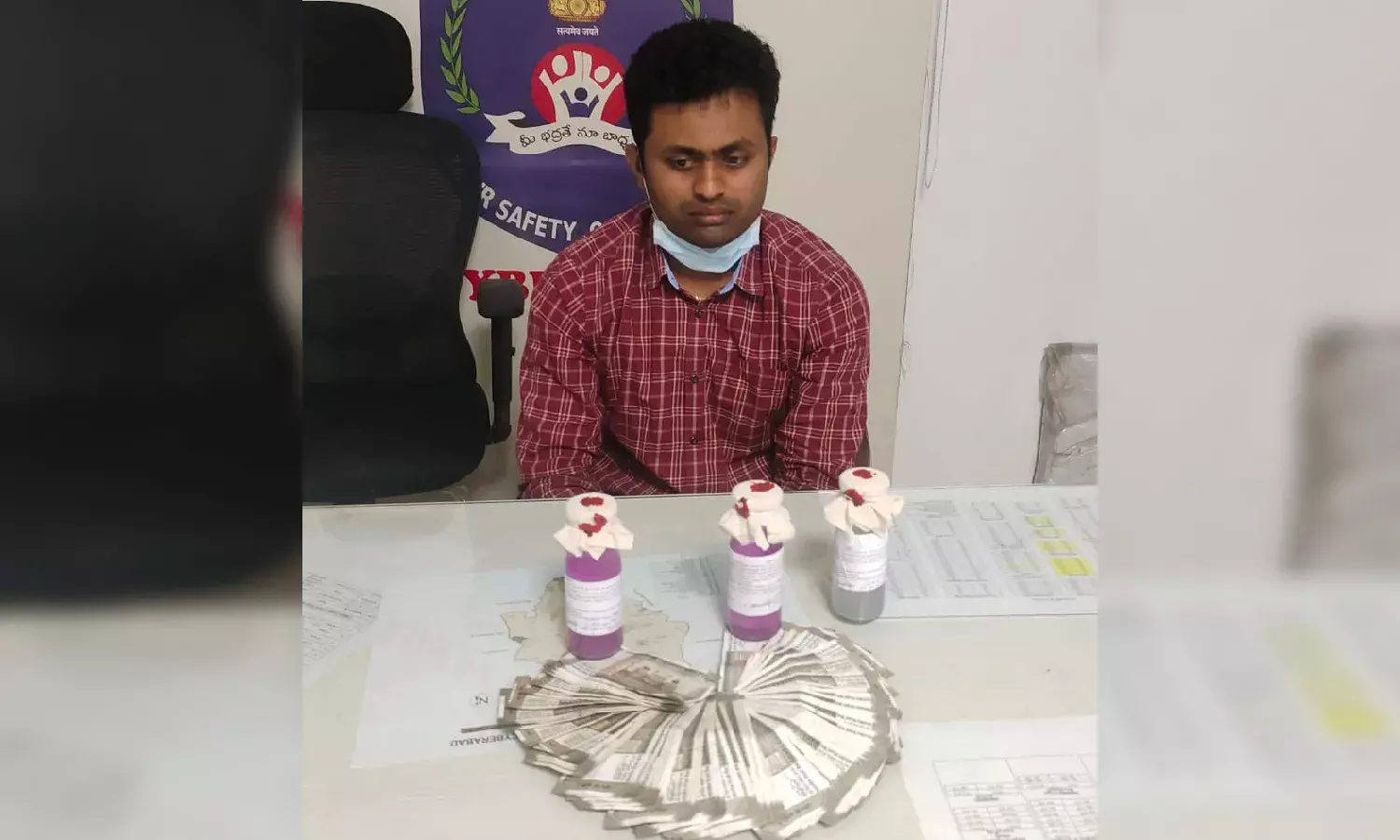 Madhapur SI caught in ACB net while taking Rs 50,000 bribe