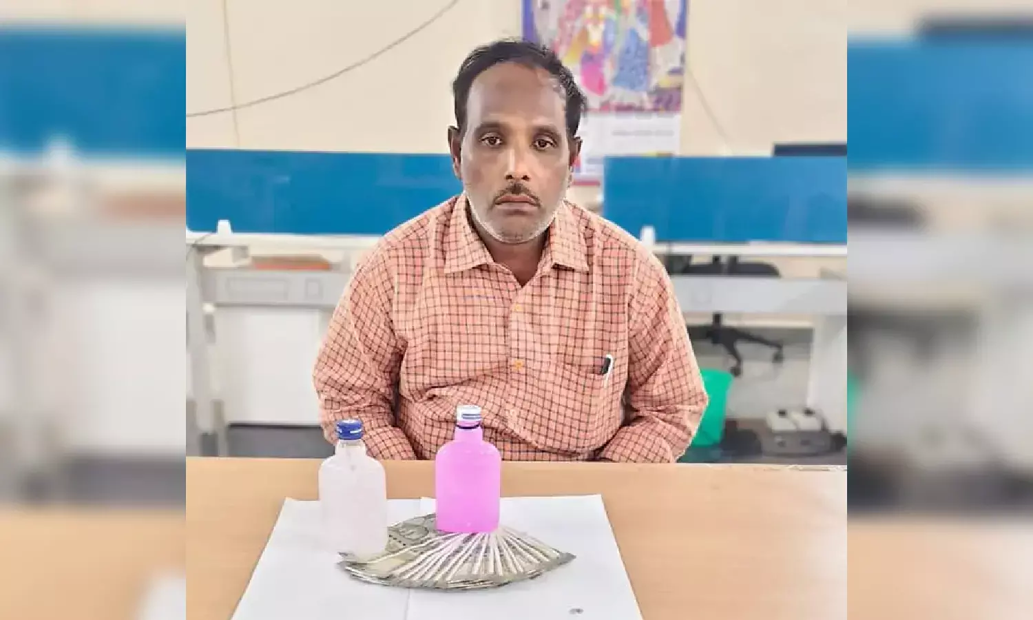 ACB catches Pulivendula deputy tahsildar taking Rs 10,000 bribe for land registration