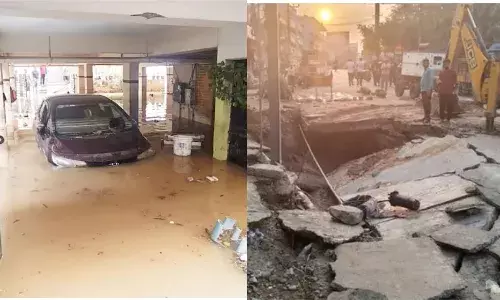 Houses flooded, vehicles damaged: Singur-Hyderabad water pipeline bursts near Manikonda Houses flooded, vehicles damaged: Singur-Hyderabad water pipeline bursts near Manikonda