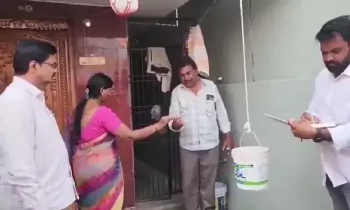 AP: Milk contamination kills four, eight hospitalised