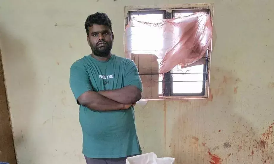 Synthetic colours, cocopeat found in tea dust; one arrested in Sanathnagar for adulteration