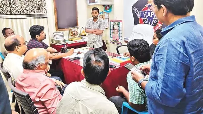 4 die, 12 critical after drinking coolant-contaminated milk in Rajamahendravaram 4 die, 12 critical after drinking coolant-contaminated milk in Rajamahendravaram