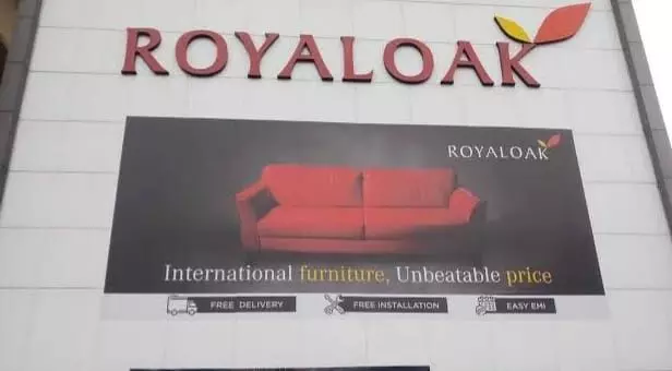 Hyderabad: Royal Oak Furniture asked to pay ₹85,000 for selling defective sofa Hyderabad: Royal Oak Furniture asked to pay ₹85,000 for selling defective sofa