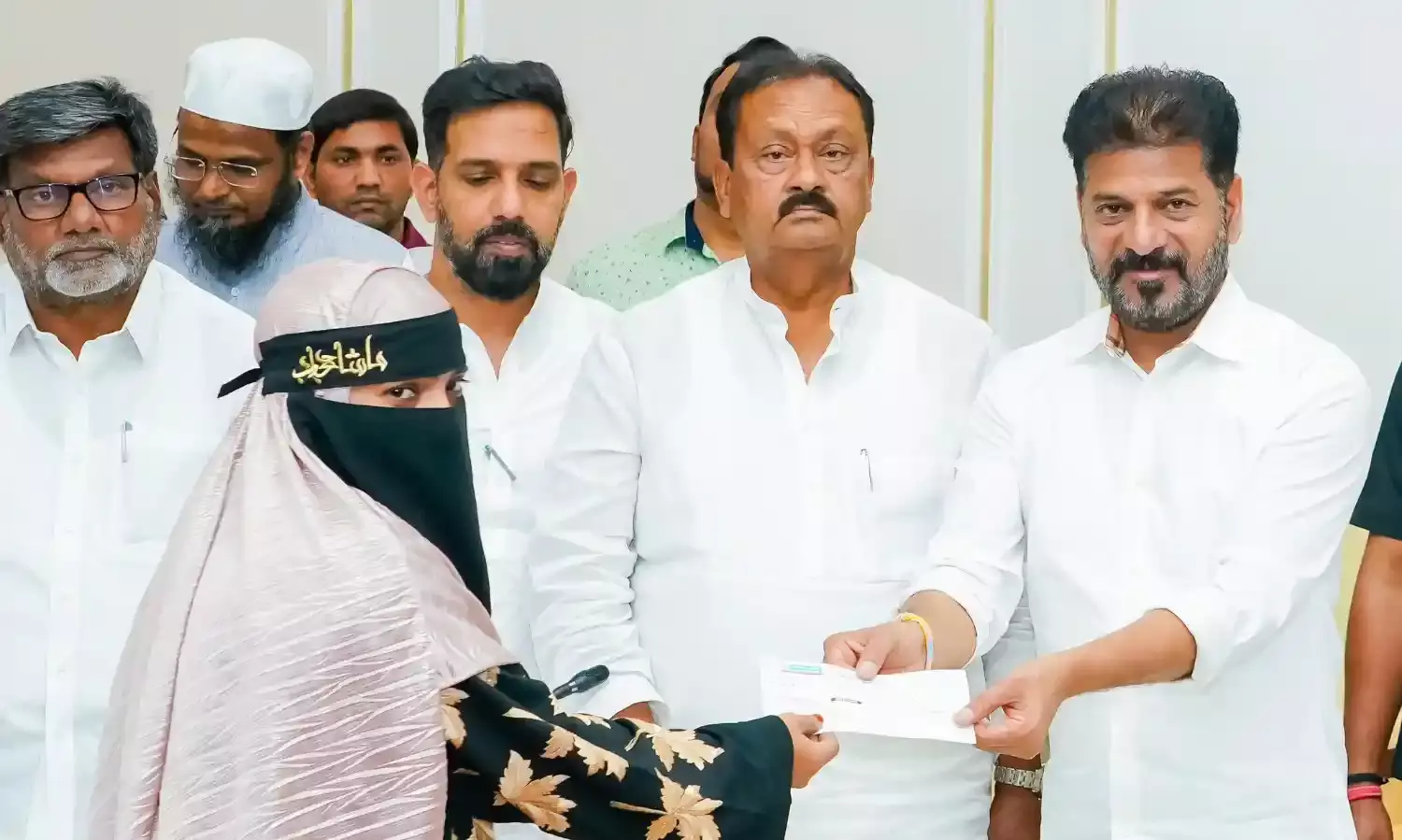 Telangana CM Revanth Reddy distributes ₹5 lakh ex-gratia to 44 Madina bus tragedy victims’ families