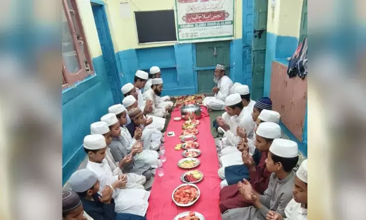 Serving dignity, not just food: How Hyderabad foodie group Die Hard Foodies is marking Ramzan Serving dignity, not just food: How Hyderabad foodie group Die Hard Foodies is marking Ramzan