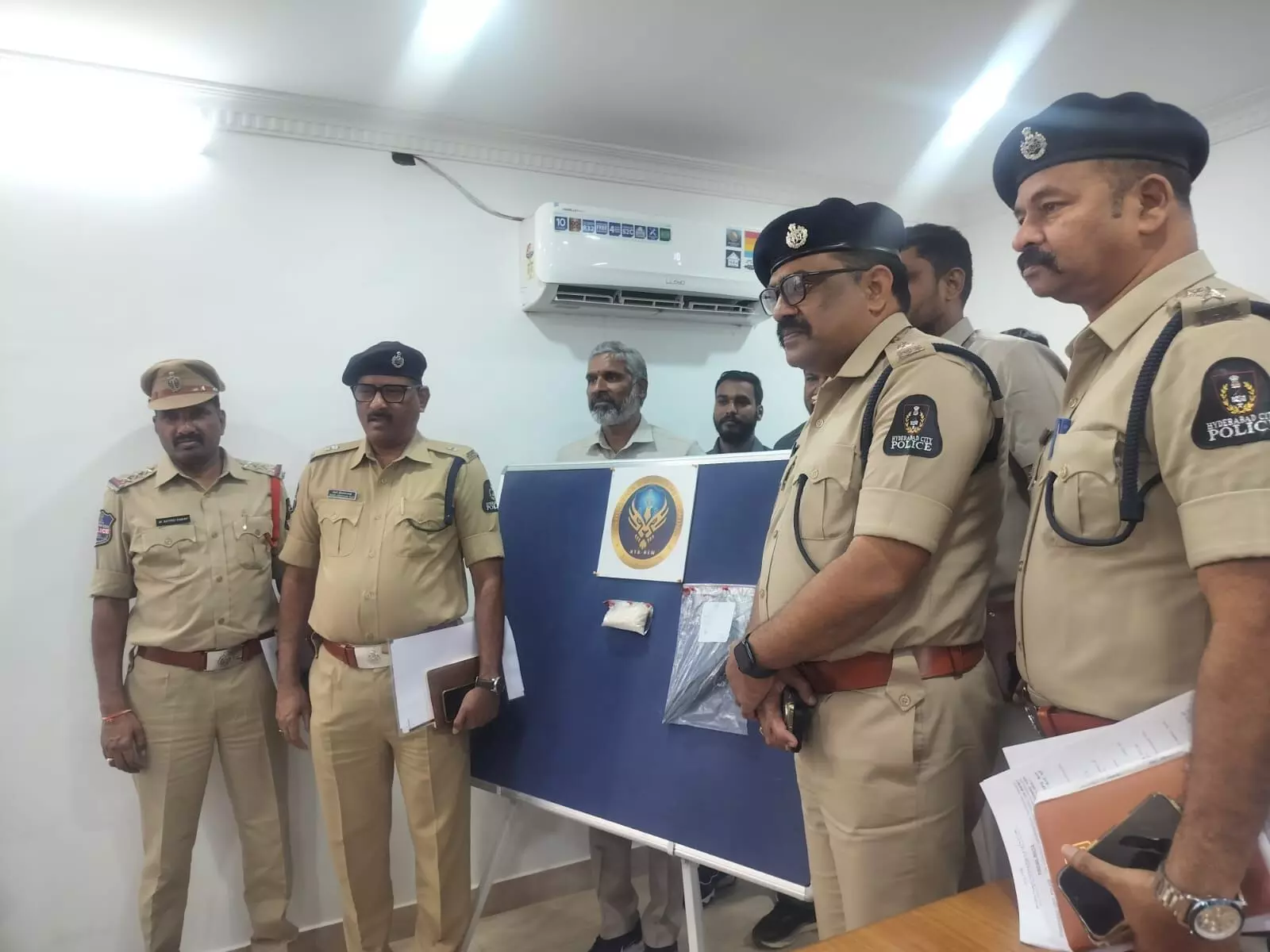 Yemen national, Palestinian aide held with MDMA worth Rs 25 lakh in Hyderabad Yemen national, Palestinian aide held with MDMA worth Rs 25 lakh in Hyderabad