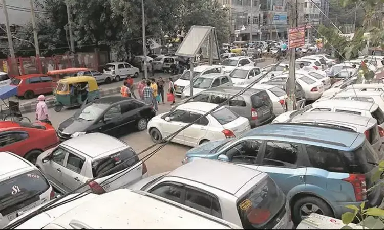 Parking is free at single-screen theatres in Telangana, HC suspends GO 121