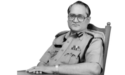 Former united AP DGP HJ Dora passes away in Hyderabad