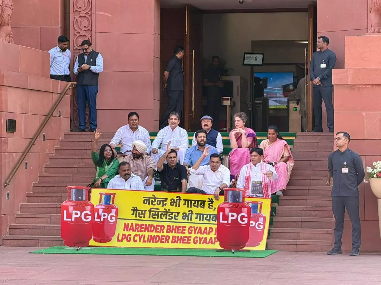 Eight MPs protest outside Parliament: Kiran Kumar Reddy cannot suspend questions of people Eight MPs protest outside Parliament: Kiran Kumar Reddy cannot suspend questions of people