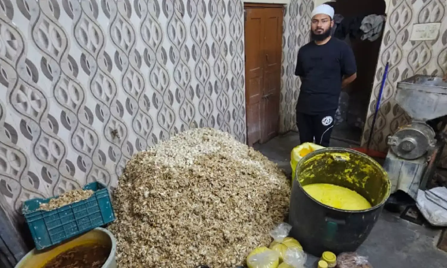 Hyderabad: Two adulterated ginger-garlic paste units busted, 2 arrested; ₹7 lakh worth stock seized