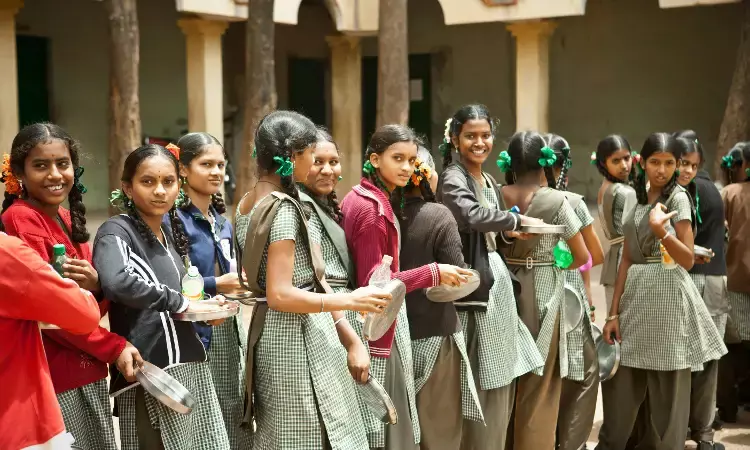 Big push for education: Osmania gets Rs 1,000 crore, mid-day meals extended to Telangana junior colleges