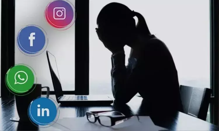 āDonāt stay silentā: Hyderabad CP Sajjanar warns women of rising social media blackmail cases āDonāt stay silentā: Hyderabad CP Sajjanar warns women of rising social media blackmail cases