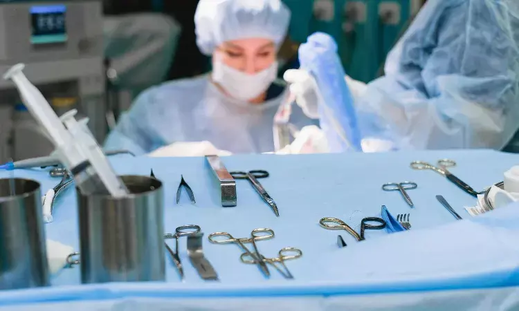 Gallantry awardee police officer dies after alleged botched treatment at Yashoda Hospital in Hitec City, case booked Gallantry awardee police officer dies after alleged botched treatment at Yashoda Hospital in Hitec City, case booked