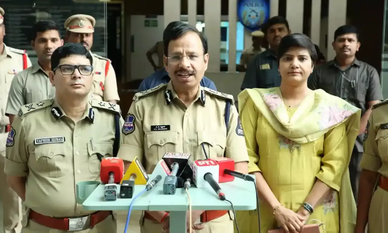 No fuel shortage in Hyderabad; enough to last 60 days, says Sajjanar; public told to avoid panic buying