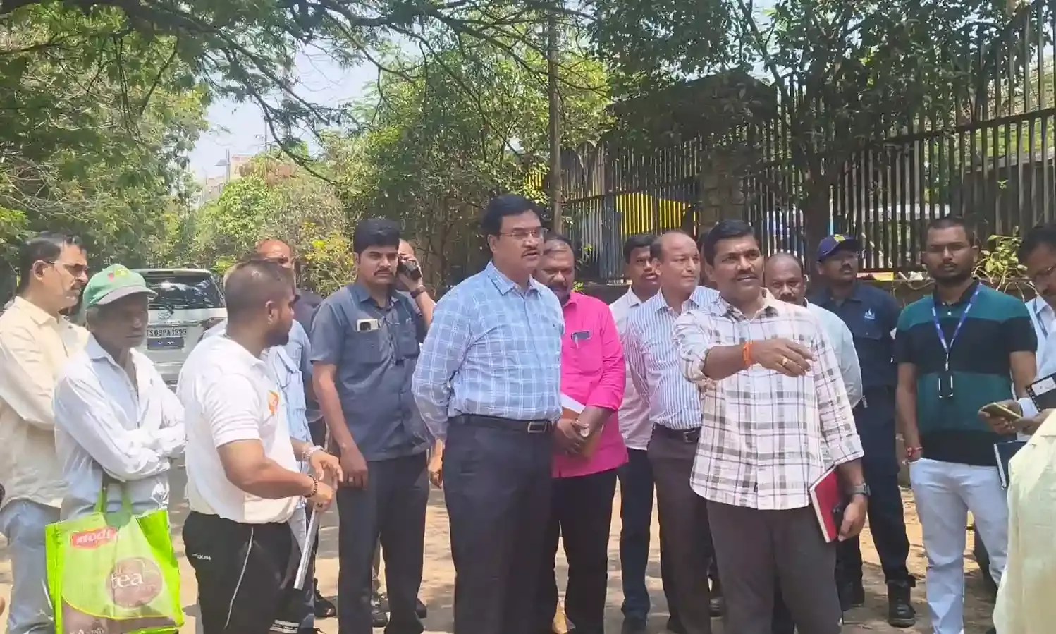 HYDRAA cracks down on encroachments in Indira Park, orders restoration of skating rink area