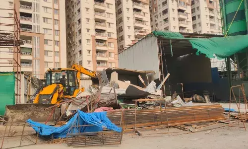 HYDRAA clears encroachments in Ghatkesar and Gandipet, protects lake, parks, roads and drains