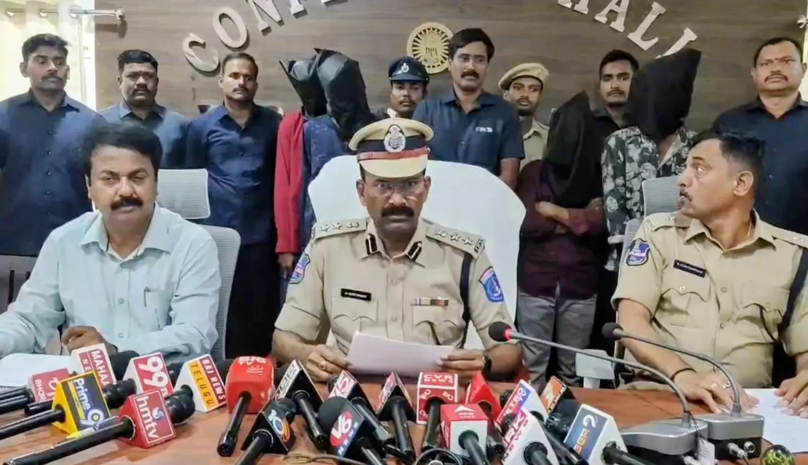 Hyderabad drug bust: 316g meth worth ₹63.2 lakh seized in Jeedimetla, 2 arrested Hyderabad drug bust: 316g meth worth ₹63.2 lakh seized in Jeedimetla, 2 arrested