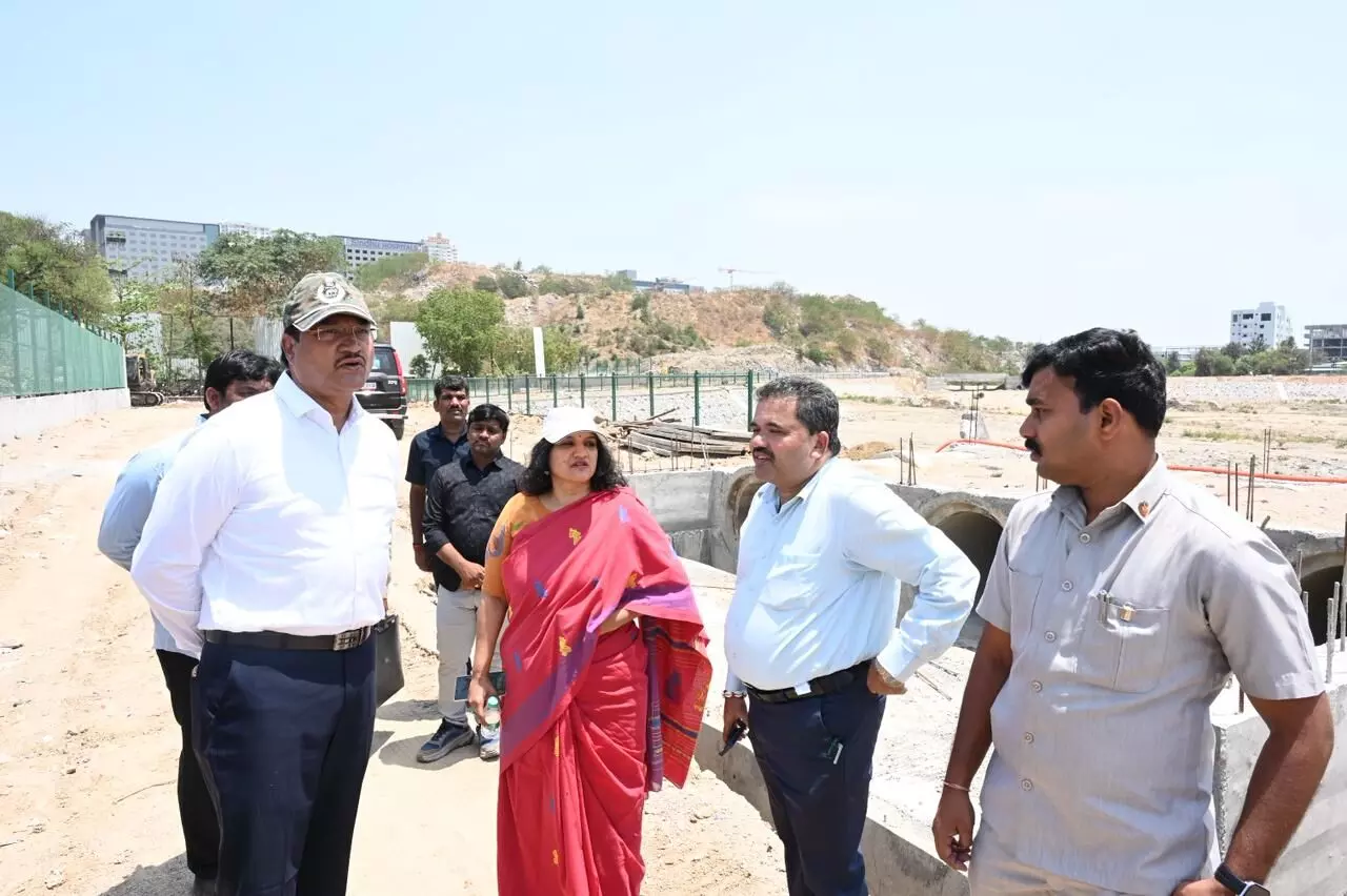 Rainwater to be directed into Hyderabad lakes; HYDRAA inspects Sunnam Cheruvu, nalas Rainwater to be directed into Hyderabad lakes; HYDRAA inspects Sunnam Cheruvu, nalas
