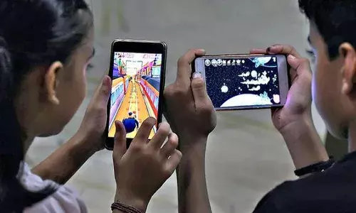 ‘Give time, not gadgets’: Hyderabad CP Sajjanar urges parents to tackle kids’ screen addiction