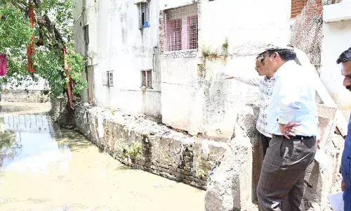 Hyderabad: Ahead of monsoon, HYDRAA orders drain, nala desilting to avoid flooding Hyderabad: Ahead of monsoon, HYDRAA orders drain, nala desilting to avoid flooding