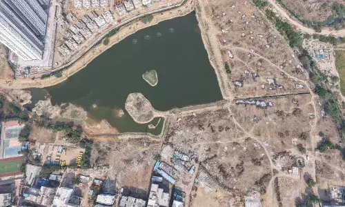 Hyderabad: HYDRAA issues 10-day eviction notice to clear encroachments in Mushkin Lake FTL