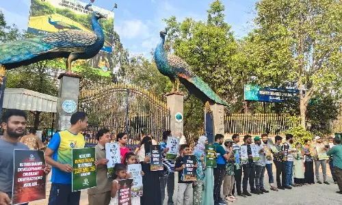 ‘Don’t shrink KBR eco-zone’: Hyderabad citizens hold human chain protest to save ecological balance