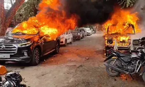 YSRCP MP Mithun Reddys convoy attacked in Punganur as Andhra begins civic poll nominations YSRCP MP Mithun Reddys convoy attacked in Punganur as Andhra begins civic poll nominations