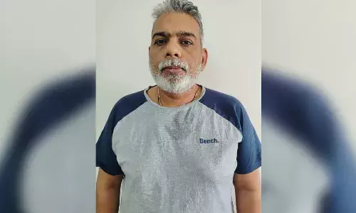 QNET promoter Dig Vijay Singh held at Delhi Airport in ā¹10,000-Cr fraud probe QNET promoter Dig Vijay Singh held at Delhi Airport in ā¹10,000-Cr fraud probe
