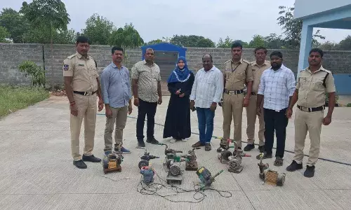 13 illegal motors seized in Shamshabad: HMWSSB moves to protect drinking water supply 13 illegal motors seized in Shamshabad: HMWSSB moves to protect drinking water supply