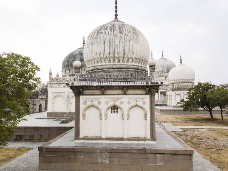 Vr Of Qutb Shahi 4