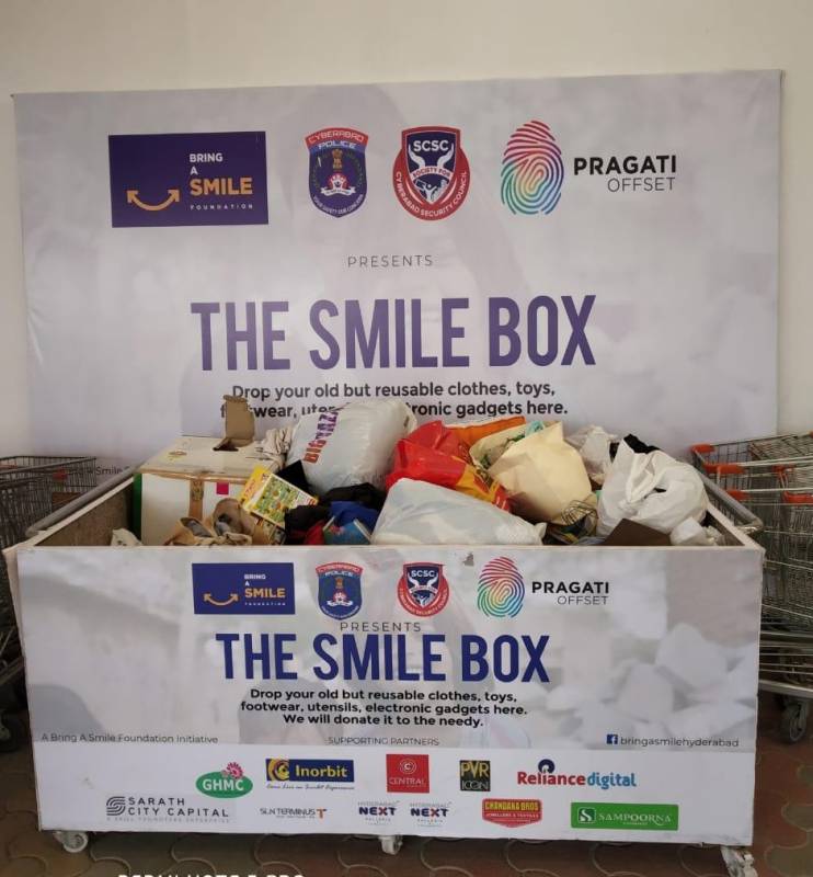 Smile Box