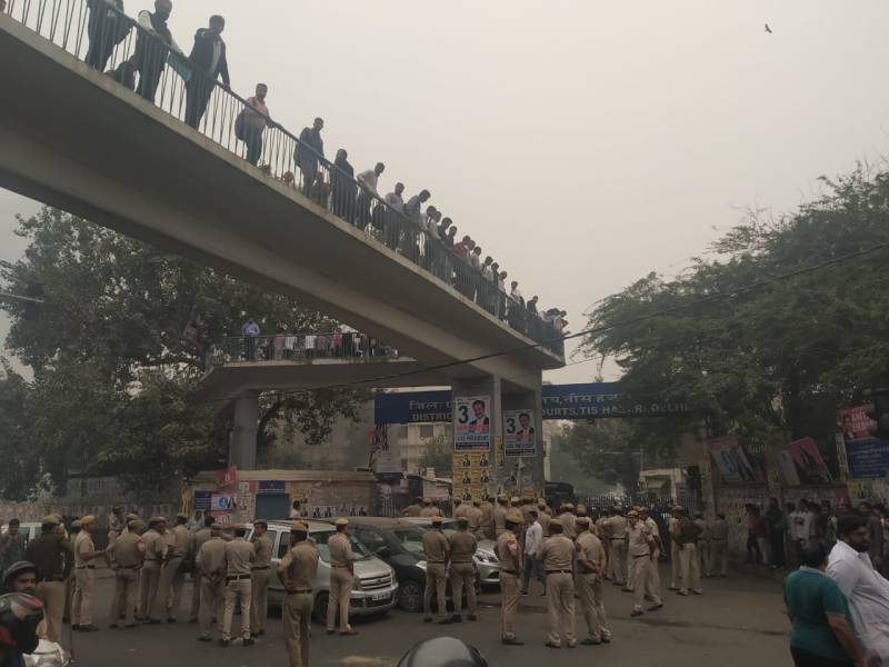 Clash between police, lawyers