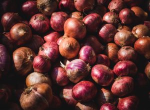 Onion price hike in Hyderabad, People react