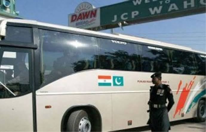 Karwan E Aman indo pak bus