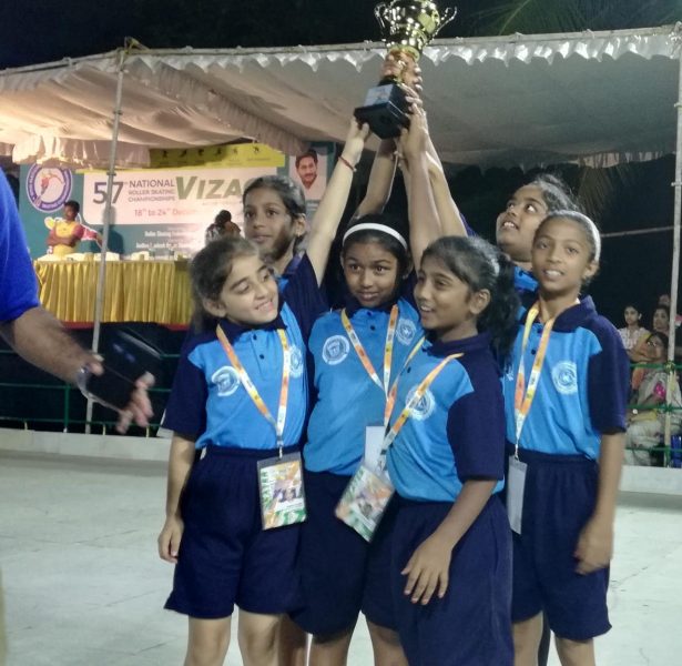 Roller Skater Cadet Girls Win Silver