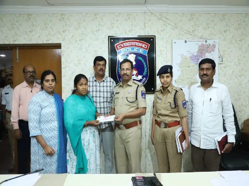 Good Samaritan Telangana police give Rs 9.12 lakh to ailing woman constable for treatment
